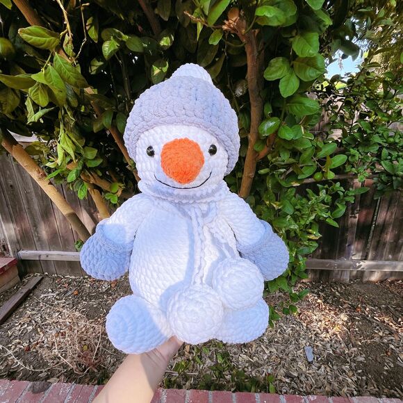 Jumbo Snowman Crochet Doll17 inch snowman Handmade Amigurumi Snowman